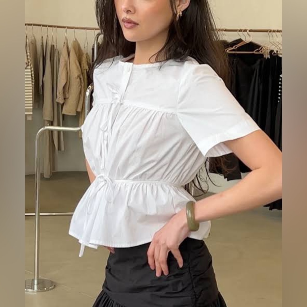 Mod Ref Valencia Top - White Smocked Peplum Short Sleeve Blouse Top w/ Bows Ties